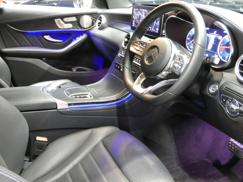 メルセデスベンツ GLC GLC220d 4MATIC AMGﾗｲﾝ ﾚｻﾞｰｴｸｽｸﾙｰｼﾌﾞ&ﾚｰﾀﾞｰｾｰﾌﾃｨPKG　後期 meｺﾈｸﾄ AMGｴｱﾛ&19AW 黒本革/ﾍﾞﾝﾁﾚｰﾀｰ/ﾏｯｻｰｼﾞ MBUXﾅﾋﾞ 地ﾃﾞｼﾞ 360度ｶﾒﾗ 前後ﾄﾞﾗﾚｺ Burmester ﾍｯﾄﾞｱｯﾌﾟD 自動ﾘｱｹﾞｰﾄ/ﾌｯﾄOP LEDﾍｯﾄﾞﾗｲﾄ　2年保証付