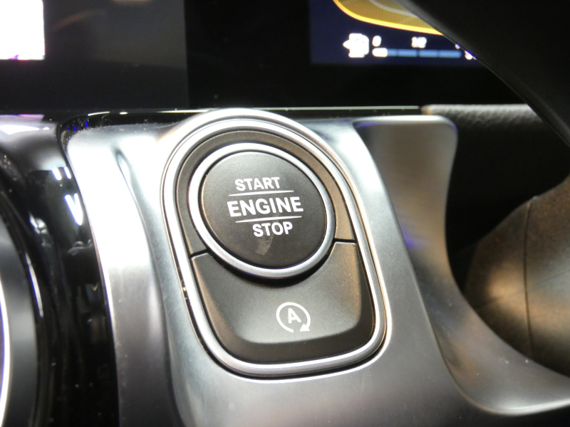 AMG GLB GLB35 4MATIC AMGﾊﾟﾌｫｰﾏﾝｽ&ｱﾄﾞﾊﾞﾝｽﾄﾞ&ﾅﾋﾞｹﾞｰｼｮﾝ&ﾚｰﾀﾞｰｾｰﾌﾃｨPKG　meｺﾈｸﾄ AMGｴｱﾛ 19ｲﾝﾁｱﾙﾐ ﾊﾟﾌｫｰﾏﾝｽｽﾃｱﾘﾝｸﾞ 灰黒革/ﾍﾞﾝﾁﾚｰﾀｰ ﾊﾟﾉﾗﾏｻﾝﾙｰﾌ MBUXﾅﾋﾞ 地ﾃﾞｼﾞ 360度ｶﾒﾗ ﾍｯﾄﾞｱｯﾌﾟD　2年保証付