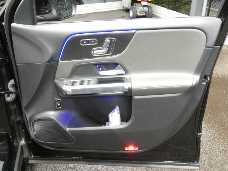 AMG GLB GLB35 4MATIC AMGﾊﾟﾌｫｰﾏﾝｽ&ｱﾄﾞﾊﾞﾝｽﾄﾞ&ﾅﾋﾞｹﾞｰｼｮﾝ&ﾚｰﾀﾞｰｾｰﾌﾃｨPKG　meｺﾈｸﾄ AMGｴｱﾛ 19ｲﾝﾁｱﾙﾐ ﾊﾟﾌｫｰﾏﾝｽｽﾃｱﾘﾝｸﾞ 灰黒革/ﾍﾞﾝﾁﾚｰﾀｰ ﾊﾟﾉﾗﾏｻﾝﾙｰﾌ MBUXﾅﾋﾞ 地ﾃﾞｼﾞ 360度ｶﾒﾗ ﾍｯﾄﾞｱｯﾌﾟD　2年保証付