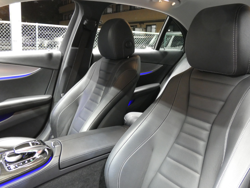 メルセデスベンツ Eクラス E200 ｱﾊﾞﾝｷﾞｬﾙﾄﾞ ｴｸｽｸﾙｰｼﾌﾞ&ﾚｰﾀﾞｰｾｰﾌﾃｨPKG　中期 BSG搭載 meｺﾈｸﾄ 黒本革ｼｰﾄ/前後ﾋｰﾀｰ 純正ﾅﾋﾞ 地ﾃﾞｼﾞ AppleCarPlay 360度ｶﾒﾗ 前後ﾄﾞﾗﾚｺ Burmester ﾍｯﾄﾞｱｯﾌﾟD ｴｱﾊﾞﾗﾝｽPKG 自動開閉ﾄﾗﾝｸ LEDﾗｲﾄ　2年保証付