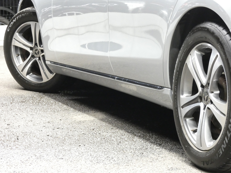 メルセデスベンツ Eクラス E200 ｱﾊﾞﾝｷﾞｬﾙﾄﾞ ｴｸｽｸﾙｰｼﾌﾞ&ﾚｰﾀﾞｰｾｰﾌﾃｨPKG　中期 BSG搭載 meｺﾈｸﾄ 黒本革ｼｰﾄ/前後ﾋｰﾀｰ 純正ﾅﾋﾞ 地ﾃﾞｼﾞ AppleCarPlay 360度ｶﾒﾗ 前後ﾄﾞﾗﾚｺ Burmester ﾍｯﾄﾞｱｯﾌﾟD ｴｱﾊﾞﾗﾝｽPKG 自動開閉ﾄﾗﾝｸ LEDﾗｲﾄ　2年保証付