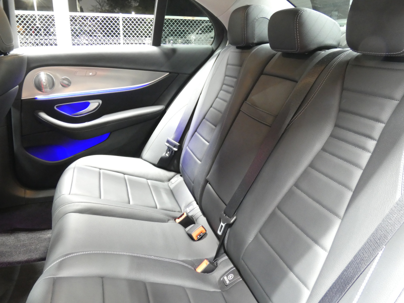 メルセデスベンツ Eクラス E200 ｱﾊﾞﾝｷﾞｬﾙﾄﾞ ｴｸｽｸﾙｰｼﾌﾞ&ﾚｰﾀﾞｰｾｰﾌﾃｨPKG　中期 BSG搭載 meｺﾈｸﾄ 黒本革ｼｰﾄ/前後ﾋｰﾀｰ 純正ﾅﾋﾞ 地ﾃﾞｼﾞ AppleCarPlay 360度ｶﾒﾗ 前後ﾄﾞﾗﾚｺ Burmester ﾍｯﾄﾞｱｯﾌﾟD ｴｱﾊﾞﾗﾝｽPKG 自動開閉ﾄﾗﾝｸ LEDﾗｲﾄ　2年保証付