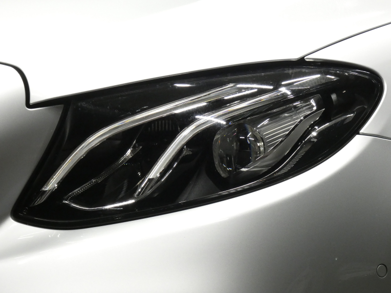 メルセデスベンツ Eクラス E200 ｱﾊﾞﾝｷﾞｬﾙﾄﾞ ｴｸｽｸﾙｰｼﾌﾞ&ﾚｰﾀﾞｰｾｰﾌﾃｨPKG　中期 BSG搭載 meｺﾈｸﾄ 黒本革ｼｰﾄ/前後ﾋｰﾀｰ 純正ﾅﾋﾞ 地ﾃﾞｼﾞ AppleCarPlay 360度ｶﾒﾗ 前後ﾄﾞﾗﾚｺ Burmester ﾍｯﾄﾞｱｯﾌﾟD ｴｱﾊﾞﾗﾝｽPKG 自動開閉ﾄﾗﾝｸ LEDﾗｲﾄ　2年保証付