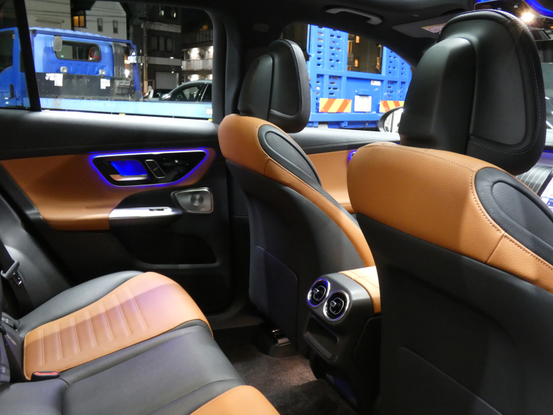 メルセデスベンツ GLC GLC220d 4MATIC AMGﾗｲﾝ&AMGﾚｻﾞｰｴｸｽｸﾙｰｼﾌﾞ&ﾄﾞﾗｲﾊﾞｰｽﾞPKG　ISG搭載 1ｵｰﾅｰ ﾌﾞﾗｳﾝ/ﾌﾞﾗｯｸ革 ﾊﾟﾉﾗﾏSR MBUXﾅﾋﾞ Aｶｰﾌﾟﾚｲ 地ﾃﾞｼﾞ 360度ｶﾒﾗ Burmester ﾍｯﾄﾞｱｯﾌﾟD ﾘｱｱｸｽﾙｽﾃｱﾘﾝｸﾞ 自動ﾘｱｹﾞｰﾄ /ﾌｯﾄOP　2年保証付