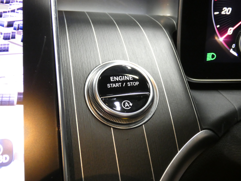 メルセデスベンツ GLC GLC220d 4MATIC AMGﾗｲﾝ&AMGﾚｻﾞｰｴｸｽｸﾙｰｼﾌﾞ&ﾄﾞﾗｲﾊﾞｰｽﾞPKG　ISG搭載 1ｵｰﾅｰ ﾌﾞﾗｳﾝ/ﾌﾞﾗｯｸ革 ﾊﾟﾉﾗﾏSR MBUXﾅﾋﾞ Aｶｰﾌﾟﾚｲ 地ﾃﾞｼﾞ 360度ｶﾒﾗ Burmester ﾍｯﾄﾞｱｯﾌﾟD ﾘｱｱｸｽﾙｽﾃｱﾘﾝｸﾞ 自動ﾘｱｹﾞｰﾄ /ﾌｯﾄOP　2年保証付