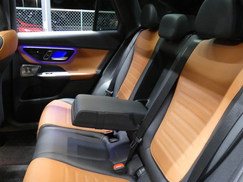 メルセデスベンツ GLC GLC220d 4MATIC AMGﾗｲﾝ&AMGﾚｻﾞｰｴｸｽｸﾙｰｼﾌﾞ&ﾄﾞﾗｲﾊﾞｰｽﾞPKG　ISG搭載 1ｵｰﾅｰ ﾌﾞﾗｳﾝ/ﾌﾞﾗｯｸ革 ﾊﾟﾉﾗﾏSR MBUXﾅﾋﾞ Aｶｰﾌﾟﾚｲ 地ﾃﾞｼﾞ 360度ｶﾒﾗ Burmester ﾍｯﾄﾞｱｯﾌﾟD ﾘｱｱｸｽﾙｽﾃｱﾘﾝｸﾞ 自動ﾘｱｹﾞｰﾄ /ﾌｯﾄOP　2年保証付