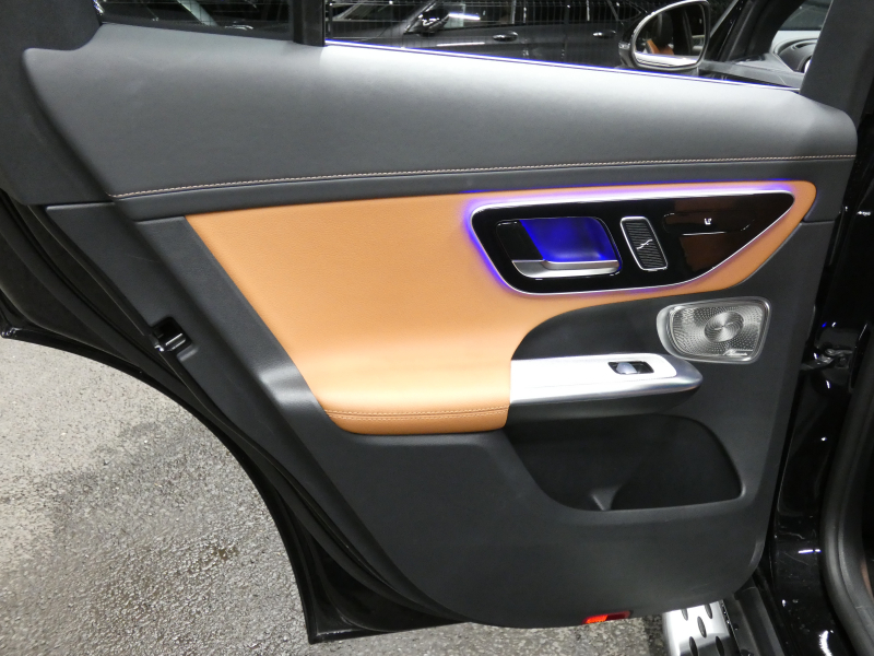 メルセデスベンツ GLC GLC220d 4MATIC AMGﾗｲﾝ&AMGﾚｻﾞｰｴｸｽｸﾙｰｼﾌﾞ&ﾄﾞﾗｲﾊﾞｰｽﾞPKG　ISG搭載 1ｵｰﾅｰ ﾌﾞﾗｳﾝ/ﾌﾞﾗｯｸ革 ﾊﾟﾉﾗﾏSR MBUXﾅﾋﾞ Aｶｰﾌﾟﾚｲ 地ﾃﾞｼﾞ 360度ｶﾒﾗ Burmester ﾍｯﾄﾞｱｯﾌﾟD ﾘｱｱｸｽﾙｽﾃｱﾘﾝｸﾞ 自動ﾘｱｹﾞｰﾄ /ﾌｯﾄOP　2年保証付