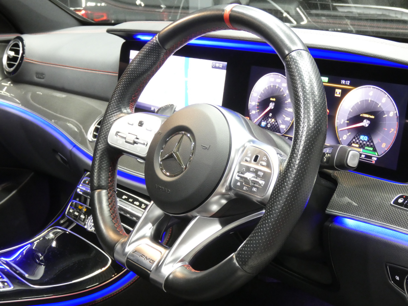 AMG Eクラス E53 4MATIC+ ｴｸｽｸﾙｰｼﾌﾞ&ﾚｰﾀﾞｰｾｰﾌﾃｨPKG　ISG搭載 meｺﾈｸﾄ ﾅｯﾊﾟﾚｻﾞｰ ﾍﾞﾝﾁﾚｰﾀｰ&ﾘﾗｸｾﾞｰｼｮﾝ ﾊﾟﾉﾗﾏSR ﾅﾋﾞTV Aｶｰﾌﾟﾚｲ 360ｶﾒﾗ ﾍｯﾄﾞｱｯﾌﾟD Burmester ｴｱﾊﾞﾗﾝｽPKG AMGｴｱﾛ&AMG20AW　2年保証付