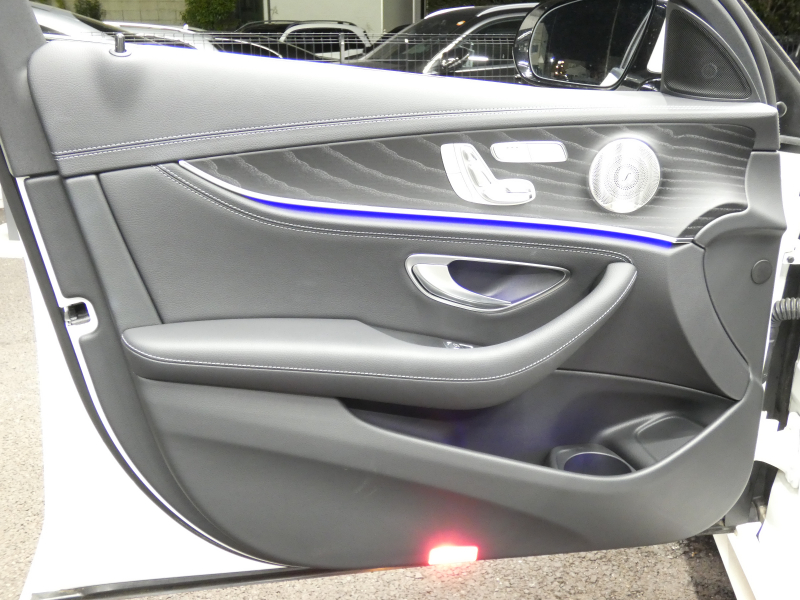 メルセデスベンツ Eクラス E200 ｽﾎﾟｰﾂ AMGﾗｲﾝｲﾝﾃﾘｱ&ｴｸｽｸﾙｰｼﾌﾞ&ﾚｰﾀﾞｰｾｰﾌﾃｨPKG　後期 1ｵｰﾅｰ BSG搭載 AMGｴｱﾛ&19AW ﾅｯﾊﾟ革/前後ﾋｰﾀｰ MBUXﾅﾋﾞ 地ﾃﾞｼﾞ AppleCarPlay 360度ｶﾒﾗ Burmester ﾍｯﾄﾞｱｯﾌﾟD 前後ﾄﾞﾗﾚｺ ｵｰﾄﾄﾗﾝｸ　2年保証付