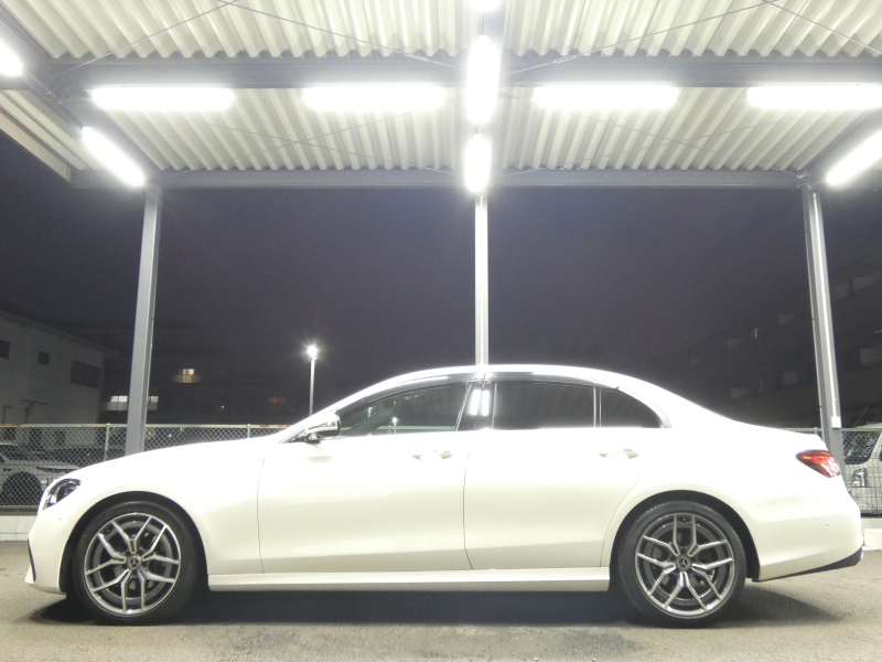 メルセデスベンツ Eクラス E200 ｽﾎﾟｰﾂ AMGﾗｲﾝｲﾝﾃﾘｱ&ｴｸｽｸﾙｰｼﾌﾞ&ﾚｰﾀﾞｰｾｰﾌﾃｨPKG　後期 1ｵｰﾅｰ BSG搭載 AMGｴｱﾛ&19AW ﾅｯﾊﾟ革/前後ﾋｰﾀｰ MBUXﾅﾋﾞ 地ﾃﾞｼﾞ AppleCarPlay 360度ｶﾒﾗ Burmester ﾍｯﾄﾞｱｯﾌﾟD 前後ﾄﾞﾗﾚｺ ｵｰﾄﾄﾗﾝｸ　2年保証付