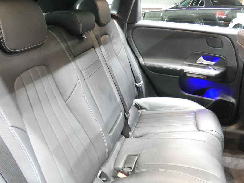 メルセデスベンツ Bクラス B180 ﾚｻﾞｰｴｸｽｸﾙｰｼﾌﾞ&ｱﾄﾞﾊﾞﾝｽﾄﾞ&ﾅﾋﾞｹﾞｰｼｮﾝ&ﾚｰﾀﾞｰｾｰﾌﾃｨPKG　meｺﾈｸﾄ ｷｰﾚｽｺﾞｰ 黒本革ｼｰﾄ/ﾋｰﾀｰ ﾊﾟﾉﾗﾏｻﾝﾙｰﾌ MBUXﾅﾋﾞ 地ﾃﾞｼﾞ 360度ｶﾒﾗ ｱﾄﾞﾊﾞﾝｽﾄﾞｻｳﾝﾄﾞ 360度ﾄﾞﾗﾚｺ 自動ﾘｱｹﾞｰﾄ LEDﾗｲﾄ　2年保証付