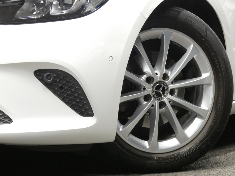 メルセデスベンツ Bクラス B180 ﾚｻﾞｰｴｸｽｸﾙｰｼﾌﾞ&ｱﾄﾞﾊﾞﾝｽﾄﾞ&ﾅﾋﾞｹﾞｰｼｮﾝ&ﾚｰﾀﾞｰｾｰﾌﾃｨPKG　meｺﾈｸﾄ ｷｰﾚｽｺﾞｰ 黒本革ｼｰﾄ/ﾋｰﾀｰ ﾊﾟﾉﾗﾏｻﾝﾙｰﾌ MBUXﾅﾋﾞ 地ﾃﾞｼﾞ 360度ｶﾒﾗ ｱﾄﾞﾊﾞﾝｽﾄﾞｻｳﾝﾄﾞ 360度ﾄﾞﾗﾚｺ 自動ﾘｱｹﾞｰﾄ LEDﾗｲﾄ　2年保証付