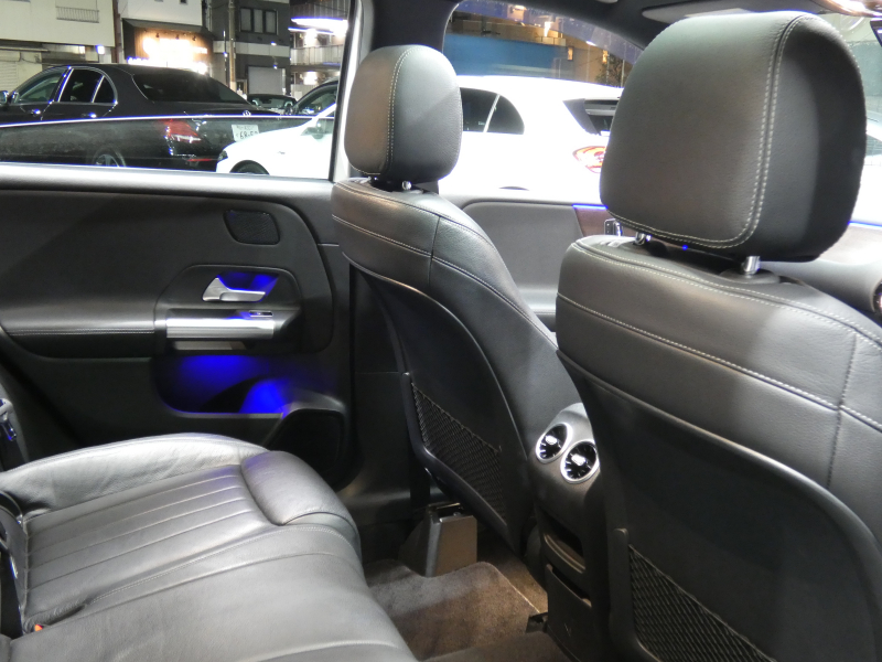 メルセデスベンツ Bクラス B180 ﾚｻﾞｰｴｸｽｸﾙｰｼﾌﾞ&ｱﾄﾞﾊﾞﾝｽﾄﾞ&ﾅﾋﾞｹﾞｰｼｮﾝ&ﾚｰﾀﾞｰｾｰﾌﾃｨPKG　meｺﾈｸﾄ ｷｰﾚｽｺﾞｰ 黒本革ｼｰﾄ/ﾋｰﾀｰ ﾊﾟﾉﾗﾏｻﾝﾙｰﾌ MBUXﾅﾋﾞ 地ﾃﾞｼﾞ 360度ｶﾒﾗ ｱﾄﾞﾊﾞﾝｽﾄﾞｻｳﾝﾄﾞ 360度ﾄﾞﾗﾚｺ 自動ﾘｱｹﾞｰﾄ LEDﾗｲﾄ　2年保証付