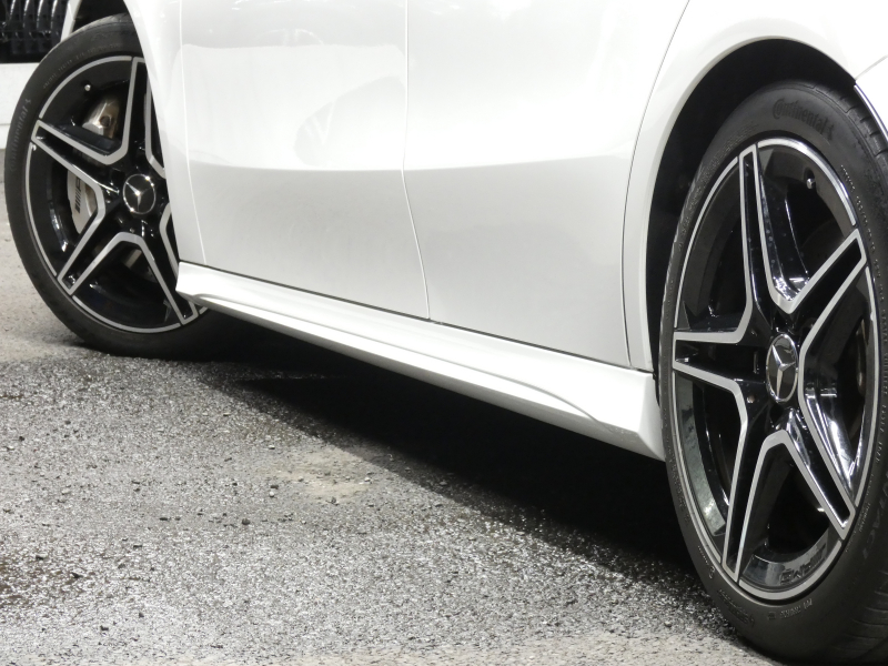 AMG Aクラス A35 4MATIC AMGｱﾄﾞﾊﾞﾝｽﾄﾞ&ﾅﾋﾞｹﾞｰｼｮﾝ&ﾚｰﾀﾞｰｾｰﾌﾃｨPKG　meｺﾈｸﾄ AMGｴｱﾛ 18ｲﾝﾁAW 赤黒革/ﾋｰﾀｰ ﾊﾟﾉﾗﾏｻﾝﾙｰﾌ MBUXﾅﾋﾞ 地ﾃﾞｼﾞ 360度ｶﾒﾗ ﾍｯﾄﾞｱｯﾌﾟD ｱﾄﾞﾊﾞﾝｽﾄﾞｻｳﾝﾄﾞ 純正F&Rﾄﾞﾗﾚｺ LEDﾍｯﾄﾞﾗｲﾄ　2年保証付