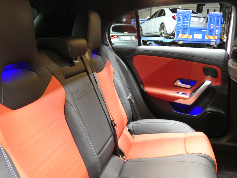 AMG Aクラス A35 4MATIC AMGｱﾄﾞﾊﾞﾝｽﾄﾞ&ﾅﾋﾞｹﾞｰｼｮﾝ&ﾚｰﾀﾞｰｾｰﾌﾃｨPKG　meｺﾈｸﾄ AMGｴｱﾛ 18ｲﾝﾁAW 赤黒革/ﾋｰﾀｰ ﾊﾟﾉﾗﾏｻﾝﾙｰﾌ MBUXﾅﾋﾞ 地ﾃﾞｼﾞ 360度ｶﾒﾗ ﾍｯﾄﾞｱｯﾌﾟD ｱﾄﾞﾊﾞﾝｽﾄﾞｻｳﾝﾄﾞ 純正F&Rﾄﾞﾗﾚｺ LEDﾍｯﾄﾞﾗｲﾄ　2年保証付