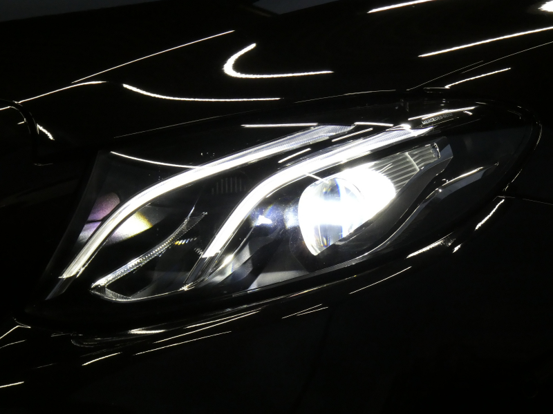 メルセデスベンツ Eクラス E200 4MATIC ｱﾊﾞﾝｷﾞｬﾙﾄﾞ ﾚｰﾀﾞｰｾｰﾌﾃｨPKG　ﾊﾟﾅﾒﾘｶｰﾅｸﾞﾘﾙ ｷｰﾚｽｺﾞｰ 黒半革ｼｰﾄ/ﾋｰﾀｰ HDDﾅﾋﾞ 地ﾃﾞｼﾞ 360度ｶﾒﾗ AppleCarPlay 前後ﾄﾞﾗﾚｺ ﾀﾞｲﾅﾐｯｸｾﾚｸﾄ ﾊﾟﾄﾞﾙｼﾌﾄ LEDﾍｯﾄﾞﾗｲﾄ 純正17ｲﾝﾁAW　2年保証付