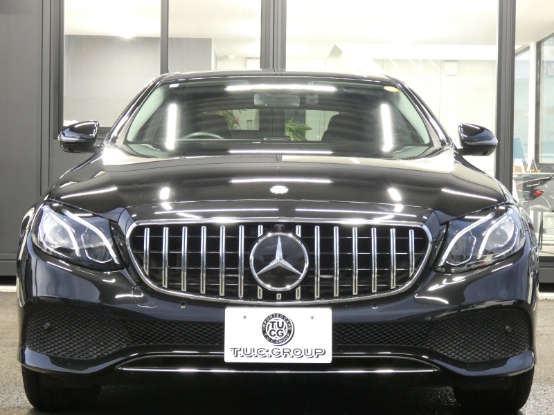メルセデスベンツ Eクラス E200 4MATIC ｱﾊﾞﾝｷﾞｬﾙﾄﾞ ﾚｰﾀﾞｰｾｰﾌﾃｨPKG　ﾊﾟﾅﾒﾘｶｰﾅｸﾞﾘﾙ ｷｰﾚｽｺﾞｰ 黒半革ｼｰﾄ/ﾋｰﾀｰ HDDﾅﾋﾞ 地ﾃﾞｼﾞ 360度ｶﾒﾗ AppleCarPlay 前後ﾄﾞﾗﾚｺ ﾀﾞｲﾅﾐｯｸｾﾚｸﾄ ﾊﾟﾄﾞﾙｼﾌﾄ LEDﾍｯﾄﾞﾗｲﾄ 純正17ｲﾝﾁAW　2年保証付