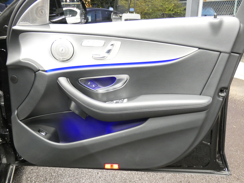 メルセデスベンツ Eクラス E200 4MATIC ｱﾊﾞﾝｷﾞｬﾙﾄﾞ ﾚｰﾀﾞｰｾｰﾌﾃｨPKG　ﾊﾟﾅﾒﾘｶｰﾅｸﾞﾘﾙ ｷｰﾚｽｺﾞｰ 黒半革ｼｰﾄ/ﾋｰﾀｰ HDDﾅﾋﾞ 地ﾃﾞｼﾞ 360度ｶﾒﾗ AppleCarPlay 前後ﾄﾞﾗﾚｺ ﾀﾞｲﾅﾐｯｸｾﾚｸﾄ ﾊﾟﾄﾞﾙｼﾌﾄ LEDﾍｯﾄﾞﾗｲﾄ 純正17ｲﾝﾁAW　2年保証付