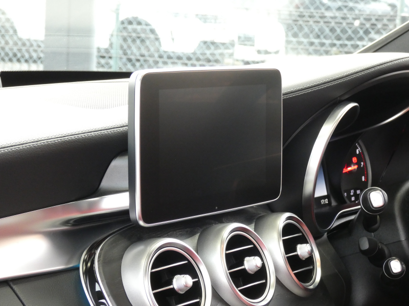 メルセデスベンツ Cクラス C200 ｱﾊﾞﾝｷﾞｬﾙﾄﾞ AMGﾗｲﾝ ﾚｻﾞｰｴｸｽｸﾙｰｼﾌﾞ&ﾚｰﾀﾞｰｾｰﾌﾃｨPKG　1ｵｰﾅｰ 9速AT meｺﾈｸﾄ ｷｰﾚｽｺﾞｰ 赤本革/ｼｰﾄﾋｰﾀｰ ﾊﾟﾉﾗﾏｻﾝﾙｰﾌ ﾅﾋﾞTV Bｶﾒﾗ ﾍｯﾄﾞｱｯﾌﾟD ｴｱﾊﾞﾗﾝｽPKG 自動ﾄﾗﾝｸ LEDﾍｯﾄﾞﾗｲﾄ/自動HB AMGｴｱﾛ&18ｲﾝﾁAW　2年保証付