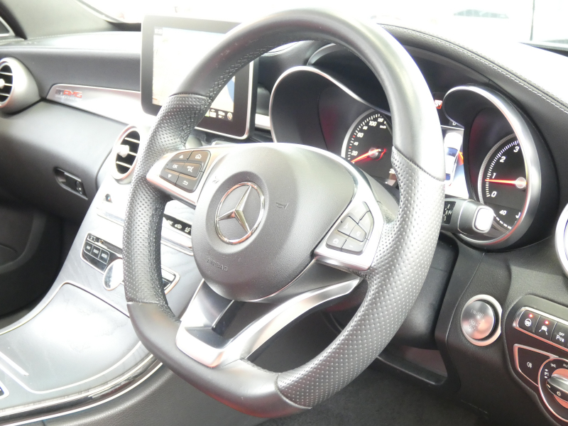 メルセデスベンツ Cクラス C200 ｱﾊﾞﾝｷﾞｬﾙﾄﾞ AMGﾗｲﾝ ﾚｻﾞｰｴｸｽｸﾙｰｼﾌﾞ&ﾚｰﾀﾞｰｾｰﾌﾃｨPKG　1ｵｰﾅｰ 9速AT meｺﾈｸﾄ ｷｰﾚｽｺﾞｰ 赤本革/ｼｰﾄﾋｰﾀｰ ﾊﾟﾉﾗﾏｻﾝﾙｰﾌ ﾅﾋﾞTV Bｶﾒﾗ ﾍｯﾄﾞｱｯﾌﾟD ｴｱﾊﾞﾗﾝｽPKG 自動ﾄﾗﾝｸ LEDﾍｯﾄﾞﾗｲﾄ/自動HB AMGｴｱﾛ&18ｲﾝﾁAW　2年保証付