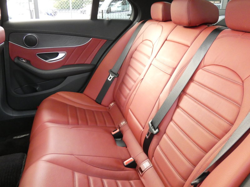 メルセデスベンツ Cクラス C200 ｱﾊﾞﾝｷﾞｬﾙﾄﾞ AMGﾗｲﾝ ﾚｻﾞｰｴｸｽｸﾙｰｼﾌﾞ&ﾚｰﾀﾞｰｾｰﾌﾃｨPKG　1ｵｰﾅｰ 9速AT meｺﾈｸﾄ ｷｰﾚｽｺﾞｰ 赤本革/ｼｰﾄﾋｰﾀｰ ﾊﾟﾉﾗﾏｻﾝﾙｰﾌ ﾅﾋﾞTV Bｶﾒﾗ ﾍｯﾄﾞｱｯﾌﾟD ｴｱﾊﾞﾗﾝｽPKG 自動ﾄﾗﾝｸ LEDﾍｯﾄﾞﾗｲﾄ/自動HB AMGｴｱﾛ&18ｲﾝﾁAW　2年保証付