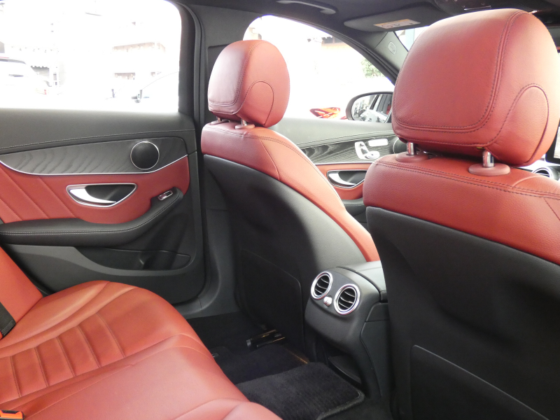 メルセデスベンツ Cクラス C200 ｱﾊﾞﾝｷﾞｬﾙﾄﾞ AMGﾗｲﾝ ﾚｻﾞｰｴｸｽｸﾙｰｼﾌﾞ&ﾚｰﾀﾞｰｾｰﾌﾃｨPKG　1ｵｰﾅｰ 9速AT meｺﾈｸﾄ ｷｰﾚｽｺﾞｰ 赤本革/ｼｰﾄﾋｰﾀｰ ﾊﾟﾉﾗﾏｻﾝﾙｰﾌ ﾅﾋﾞTV Bｶﾒﾗ ﾍｯﾄﾞｱｯﾌﾟD ｴｱﾊﾞﾗﾝｽPKG 自動ﾄﾗﾝｸ LEDﾍｯﾄﾞﾗｲﾄ/自動HB AMGｴｱﾛ&18ｲﾝﾁAW　2年保証付