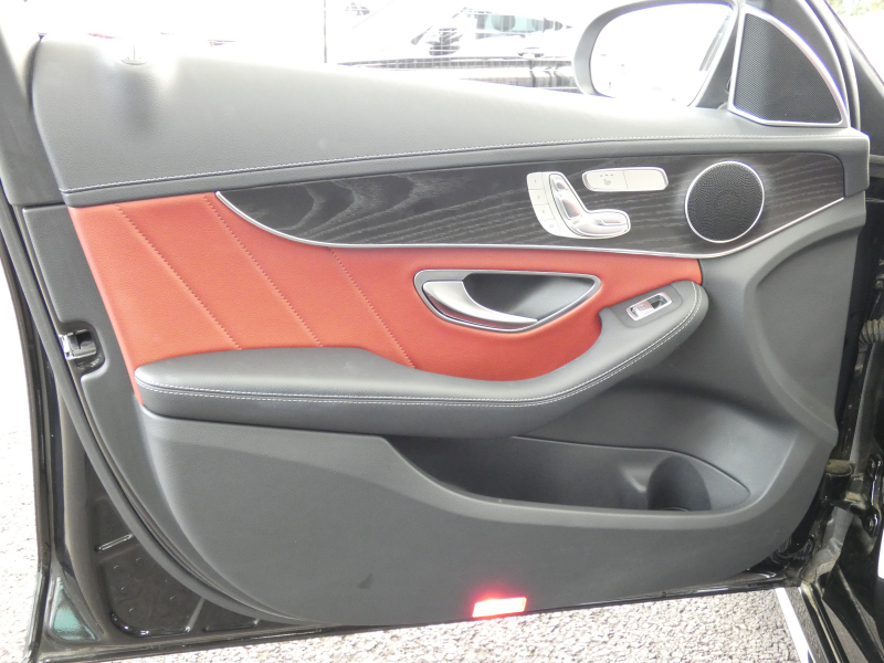 メルセデスベンツ Cクラス C200 ｱﾊﾞﾝｷﾞｬﾙﾄﾞ AMGﾗｲﾝ ﾚｻﾞｰｴｸｽｸﾙｰｼﾌﾞ&ﾚｰﾀﾞｰｾｰﾌﾃｨPKG　1ｵｰﾅｰ 9速AT meｺﾈｸﾄ ｷｰﾚｽｺﾞｰ 赤本革/ｼｰﾄﾋｰﾀｰ ﾊﾟﾉﾗﾏｻﾝﾙｰﾌ ﾅﾋﾞTV Bｶﾒﾗ ﾍｯﾄﾞｱｯﾌﾟD ｴｱﾊﾞﾗﾝｽPKG 自動ﾄﾗﾝｸ LEDﾍｯﾄﾞﾗｲﾄ/自動HB AMGｴｱﾛ&18ｲﾝﾁAW　2年保証付