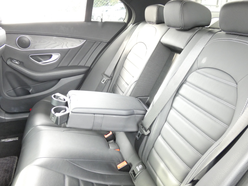 メルセデスベンツ Cクラス C200 ｱﾊﾞﾝｷﾞｬﾙﾄﾞ AMGﾗｲﾝ ﾚｻﾞｰｴｸｽｸﾙｰｼﾌﾞ&ﾚｰﾀﾞｰｾｰﾌﾃｨPKG　9速AT ｷｰﾚｽｺﾞｰ 黒本革/ｼｰﾄﾋｰﾀｰ HDDﾅﾋﾞTV Bｶﾒﾗ ﾍｯﾄﾞｱｯﾌﾟD 360度ﾄﾞﾗﾚｺ ﾊﾟﾄﾞﾙｼﾌﾄ ｴｱﾊﾞﾗﾝｽPKG 自動ﾄﾗﾝｸ LEDﾍｯﾄﾞﾗｲﾄ/自動HB AMGｴｱﾛ&18ｲﾝﾁAW　2年保証付