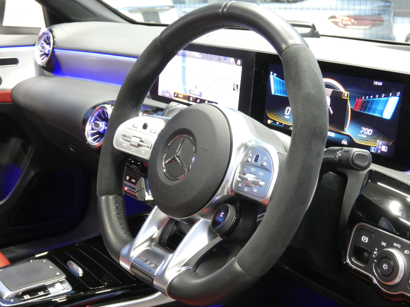 AMG Aクラス A35 4MATIC ｾﾀﾞﾝ AMGﾊﾟﾌｫｰﾏﾝｽ&AMGｱﾄﾞﾊﾞﾝｽﾄﾞ&ﾚｰﾀﾞｰｾｰﾌﾃｨPKG　meｺﾈｸﾄ AMGﾊﾟﾌｫｰﾏﾝｽｽﾃｱﾘﾝｸﾞ&ｼｰﾄ AMGｴｱﾛ&18ｲﾝﾁAW 強化ﾌﾞﾚｰｷ 赤黒革 ﾊﾟﾉﾗﾏSR MBUXﾅﾋﾞ 地ﾃﾞｼﾞ 360ｶﾒﾗ ﾍｯﾄﾞｱｯﾌﾟD ｱﾄﾞﾊﾞﾝｽﾄﾞS 純正ﾄﾞﾗﾚｺ　2年保証付