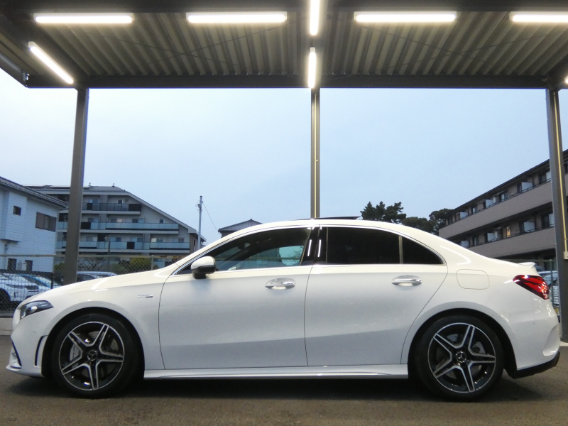 AMG Aクラス A35 4MATIC ｾﾀﾞﾝ AMGﾊﾟﾌｫｰﾏﾝｽ&AMGｱﾄﾞﾊﾞﾝｽﾄﾞ&ﾚｰﾀﾞｰｾｰﾌﾃｨPKG　meｺﾈｸﾄ AMGﾊﾟﾌｫｰﾏﾝｽｽﾃｱﾘﾝｸﾞ&ｼｰﾄ AMGｴｱﾛ&18ｲﾝﾁAW 強化ﾌﾞﾚｰｷ 赤黒革 ﾊﾟﾉﾗﾏSR MBUXﾅﾋﾞ 地ﾃﾞｼﾞ 360ｶﾒﾗ ﾍｯﾄﾞｱｯﾌﾟD ｱﾄﾞﾊﾞﾝｽﾄﾞS 純正ﾄﾞﾗﾚｺ　2年保証付