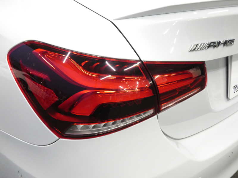 AMG Aクラス A35 4MATIC ｾﾀﾞﾝ AMGﾊﾟﾌｫｰﾏﾝｽ&AMGｱﾄﾞﾊﾞﾝｽﾄﾞ&ﾚｰﾀﾞｰｾｰﾌﾃｨPKG　meｺﾈｸﾄ AMGﾊﾟﾌｫｰﾏﾝｽｽﾃｱﾘﾝｸﾞ&ｼｰﾄ AMGｴｱﾛ&18ｲﾝﾁAW 強化ﾌﾞﾚｰｷ 赤黒革 ﾊﾟﾉﾗﾏSR MBUXﾅﾋﾞ 地ﾃﾞｼﾞ 360ｶﾒﾗ ﾍｯﾄﾞｱｯﾌﾟD ｱﾄﾞﾊﾞﾝｽﾄﾞS 純正ﾄﾞﾗﾚｺ　2年保証付