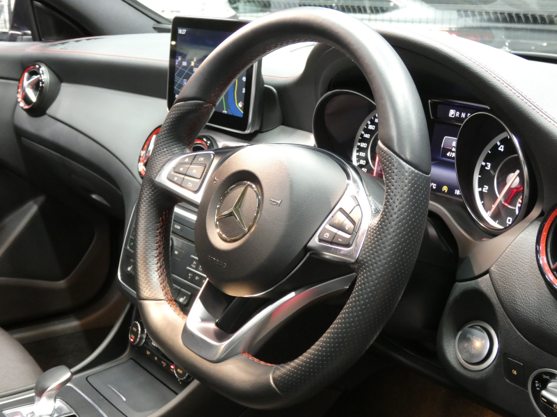 AMG CLAクラス CLA45 4MATIC ﾚｰﾀﾞｰｾｰﾌﾃｨPKG　ｷｰﾚｽｺﾞｰ 黒本革ｼｰﾄ ﾊﾟﾉﾗﾏｻﾝﾙｰﾌ HDDﾅﾋﾞ 地ﾃﾞｼﾞ Bｶﾒﾗ 前後ﾄﾞﾗﾚｺ ﾊﾟﾄﾞﾙｼﾌﾄ ｷｾﾉﾝ/ｱﾀﾞﾌﾟﾃｨﾌﾞHB ﾏﾙﾁｶﾗｰｱﾝﾋﾞｴﾝﾄﾗｲﾄ AMGｴｱﾛ&18ｲﾝﾁAW AMG強化ﾌﾞﾚｰｷ&ｻｽﾍﾟﾝｼｮﾝ　2年保証付