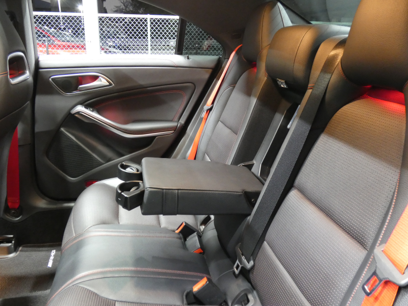 AMG CLAクラス CLA45 4MATIC ﾚｰﾀﾞｰｾｰﾌﾃｨPKG　ｷｰﾚｽｺﾞｰ 黒本革ｼｰﾄ ﾊﾟﾉﾗﾏｻﾝﾙｰﾌ HDDﾅﾋﾞ 地ﾃﾞｼﾞ Bｶﾒﾗ 前後ﾄﾞﾗﾚｺ ﾊﾟﾄﾞﾙｼﾌﾄ ｷｾﾉﾝ/ｱﾀﾞﾌﾟﾃｨﾌﾞHB ﾏﾙﾁｶﾗｰｱﾝﾋﾞｴﾝﾄﾗｲﾄ AMGｴｱﾛ&18ｲﾝﾁAW AMG強化ﾌﾞﾚｰｷ&ｻｽﾍﾟﾝｼｮﾝ　2年保証付