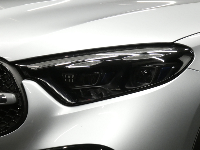 メルセデスベンツ GLC GLC220d 4MATIC AMGﾗｲﾝ&AMGﾚｻﾞｰｴｸｽｸﾙｰｼﾌﾞ&ﾄﾞﾗｲﾊﾞｰｽﾞPKG　ISG搭載 ﾌﾞﾗｳﾝ/ﾌﾞﾗｯｸ革 ﾊﾟﾉﾗﾏSR MBUXﾅﾋﾞ Aｶｰﾌﾟﾚｲ 地ﾃﾞｼﾞ 360度ｶﾒﾗ Burmester ﾍｯﾄﾞｱｯﾌﾟD ﾘｱｱｸｽﾙｽﾃｱﾘﾝｸﾞ 自動ﾘｱｹﾞｰﾄ /ﾌｯﾄOP　2年保証付