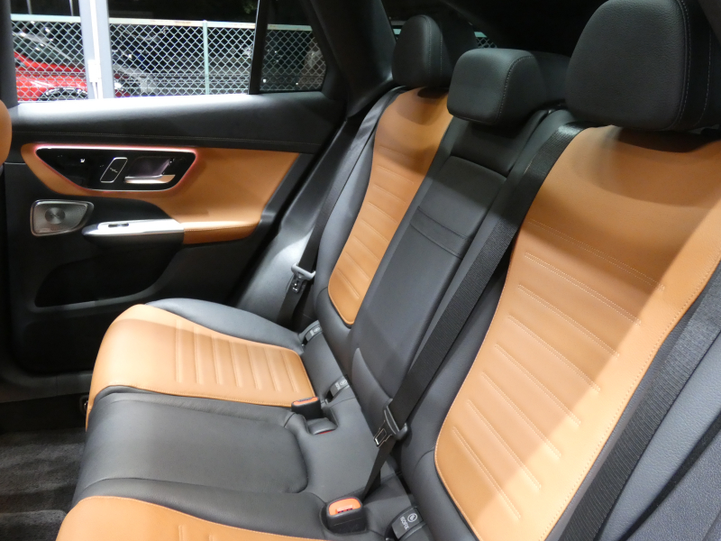 メルセデスベンツ GLC GLC220d 4MATIC AMGﾗｲﾝ&AMGﾚｻﾞｰｴｸｽｸﾙｰｼﾌﾞ&ﾄﾞﾗｲﾊﾞｰｽﾞPKG　ISG搭載 ﾌﾞﾗｳﾝ/ﾌﾞﾗｯｸ革 ﾊﾟﾉﾗﾏSR MBUXﾅﾋﾞ Aｶｰﾌﾟﾚｲ 地ﾃﾞｼﾞ 360度ｶﾒﾗ Burmester ﾍｯﾄﾞｱｯﾌﾟD ﾘｱｱｸｽﾙｽﾃｱﾘﾝｸﾞ 自動ﾘｱｹﾞｰﾄ /ﾌｯﾄOP　2年保証付