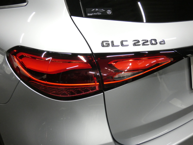 メルセデスベンツ GLC GLC220d 4MATIC AMGﾗｲﾝ&AMGﾚｻﾞｰｴｸｽｸﾙｰｼﾌﾞ&ﾄﾞﾗｲﾊﾞｰｽﾞPKG　ISG搭載 ﾌﾞﾗｳﾝ/ﾌﾞﾗｯｸ革 ﾊﾟﾉﾗﾏSR MBUXﾅﾋﾞ Aｶｰﾌﾟﾚｲ 地ﾃﾞｼﾞ 360度ｶﾒﾗ Burmester ﾍｯﾄﾞｱｯﾌﾟD ﾘｱｱｸｽﾙｽﾃｱﾘﾝｸﾞ 自動ﾘｱｹﾞｰﾄ /ﾌｯﾄOP　2年保証付