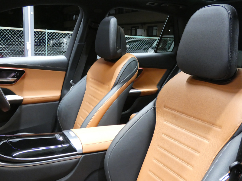 メルセデスベンツ GLC GLC220d 4MATIC AMGﾗｲﾝ&AMGﾚｻﾞｰｴｸｽｸﾙｰｼﾌﾞ&ﾄﾞﾗｲﾊﾞｰｽﾞPKG　ISG搭載 ﾌﾞﾗｳﾝ/ﾌﾞﾗｯｸ革 ﾊﾟﾉﾗﾏSR MBUXﾅﾋﾞ Aｶｰﾌﾟﾚｲ 地ﾃﾞｼﾞ 360度ｶﾒﾗ Burmester ﾍｯﾄﾞｱｯﾌﾟD ﾘｱｱｸｽﾙｽﾃｱﾘﾝｸﾞ 自動ﾘｱｹﾞｰﾄ /ﾌｯﾄOP　2年保証付