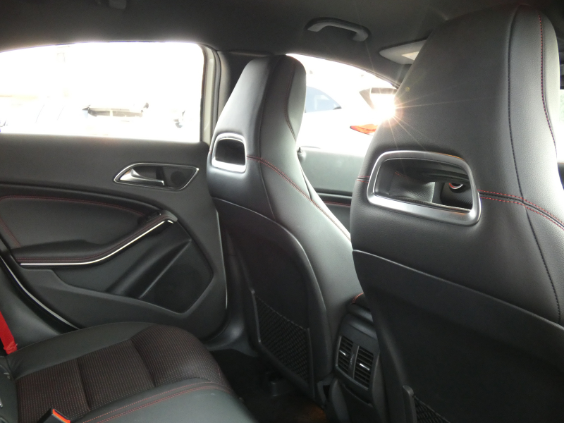 AMG Aクラス A45 4MATIC ﾚｰﾀﾞｰｾｰﾌﾃｨPKG　後期 381ps TWS19ｲﾝﾁAW AMGｴｱﾛ ｷｰﾚｽｺﾞｰ 黒本革ｼｰﾄ/ﾋｰﾀｰ ﾅﾋﾞTV Aｶｰﾌﾟﾚｲ Bｶﾒﾗ ﾀﾞｲﾅﾐｯｸｾﾚｸﾄ LEDﾗｲﾄ/ｱﾀﾞﾌﾟﾃｨﾌﾞHB ﾊﾟﾄﾞﾙｼﾌﾄ　2年保証付