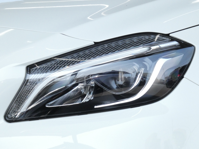 AMG Aクラス A45 4MATIC ﾚｰﾀﾞｰｾｰﾌﾃｨPKG　後期 381ps TWS19ｲﾝﾁAW AMGｴｱﾛ ｷｰﾚｽｺﾞｰ 黒本革ｼｰﾄ/ﾋｰﾀｰ ﾅﾋﾞTV Aｶｰﾌﾟﾚｲ Bｶﾒﾗ ﾀﾞｲﾅﾐｯｸｾﾚｸﾄ LEDﾗｲﾄ/ｱﾀﾞﾌﾟﾃｨﾌﾞHB ﾊﾟﾄﾞﾙｼﾌﾄ　2年保証付