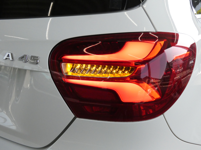 AMG Aクラス A45 4MATIC ﾚｰﾀﾞｰｾｰﾌﾃｨPKG　後期 381ps TWS19ｲﾝﾁAW AMGｴｱﾛ ｷｰﾚｽｺﾞｰ 黒本革ｼｰﾄ/ﾋｰﾀｰ ﾅﾋﾞTV Aｶｰﾌﾟﾚｲ Bｶﾒﾗ ﾀﾞｲﾅﾐｯｸｾﾚｸﾄ LEDﾗｲﾄ/ｱﾀﾞﾌﾟﾃｨﾌﾞHB ﾊﾟﾄﾞﾙｼﾌﾄ　2年保証付