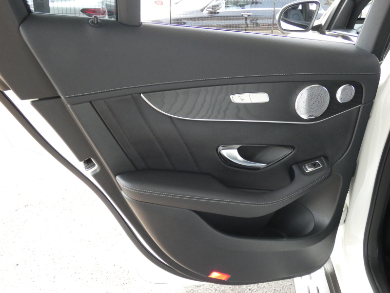 AMG GLC GLC43 4MATIC ﾚｻﾞｰｴｸｽｸﾙｰｼﾌﾞ&ﾅｲﾄ&ﾚｰﾀﾞｰｾｰﾌﾃｨPKG　meｺﾈｸﾄ 黒本革 ﾊﾟﾉﾗﾏSR HDDﾅﾋﾞ 地ﾃﾞｼﾞ 360ｶﾒﾗ Burmester LEDﾍｯﾄﾞﾗｲﾄ ｵｰﾄﾘｱｹﾞｰﾄ ｴｱﾊﾞﾗﾝｽPKG ﾍｯﾄﾞｱｯﾌﾟD ﾄﾞﾗﾚｺ AMGｴｱﾛ&20ｲﾝﾁAW　2年保証付