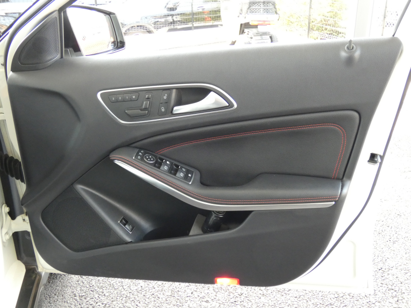 AMG GLA GLA45 AMG 4MATIC ｴﾃﾞｨｼｮﾝ1 ﾚｰﾀﾞｰｾｰﾌﾃｨPKG　300台限定 専用ｴｸｽﾃﾘｱ&ｲﾝﾃﾘｱ AMGﾊﾟﾌｫｰﾏﾝｽｼｰﾄ/ｽﾃｱﾘﾝｸﾞ AMGｴｱﾛ/20ｲﾝﾁAW 強化ﾌﾞﾚｰｷ&ｻｽﾍﾟﾝｼｮﾝ HDDﾅﾋﾞ 地ﾃﾞｼﾞ Bｶﾒﾗ BTｵｰﾃﾞｨｵ 自動ﾘｱｹﾞｰﾄ ﾊﾟｰｸﾄﾛﾆｯｸｾﾝｻｰ　2年保証付