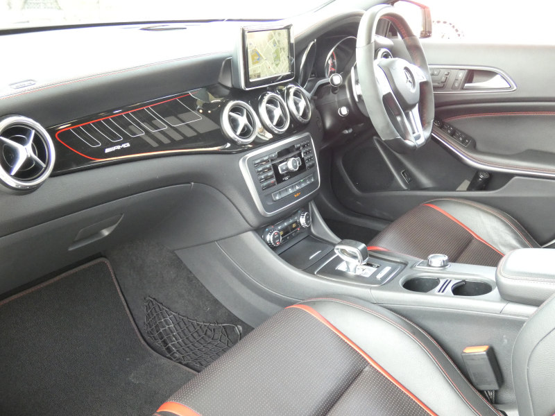 AMG GLA GLA45 AMG 4MATIC ｴﾃﾞｨｼｮﾝ1 ﾚｰﾀﾞｰｾｰﾌﾃｨPKG　300台限定 専用ｴｸｽﾃﾘｱ&ｲﾝﾃﾘｱ AMGﾊﾟﾌｫｰﾏﾝｽｼｰﾄ/ｽﾃｱﾘﾝｸﾞ AMGｴｱﾛ/20ｲﾝﾁAW 強化ﾌﾞﾚｰｷ&ｻｽﾍﾟﾝｼｮﾝ HDDﾅﾋﾞ 地ﾃﾞｼﾞ Bｶﾒﾗ BTｵｰﾃﾞｨｵ 自動ﾘｱｹﾞｰﾄ ﾊﾟｰｸﾄﾛﾆｯｸｾﾝｻｰ　2年保証付