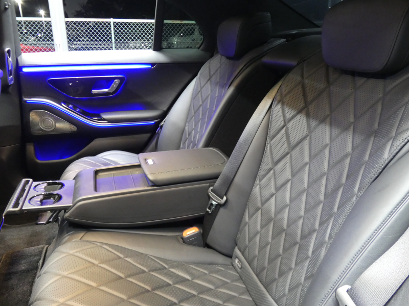 メルセデスベンツ Sクラス S500 4MATIC AMGﾗｲﾝ ﾚｻﾞｰｴｸｽｸﾙｰｼﾌﾞ&ﾍﾞｰｼｯｸPKG　ISG搭載 1ｵｰﾅｰ ﾅｯﾊﾟﾚｻﾞｰ/ﾋｰﾀｰ/ﾍﾞﾝﾁﾚｰﾀｰ/ﾏｯｻｰｼﾞ ﾊﾟﾉﾗﾏSR MBUXﾅﾋﾞTV 360ｶﾒﾗ Burmester 3DｺｯｸﾋﾟｯﾄD 前後ﾄﾞﾗﾚｺ ﾃﾞｼﾞﾀﾙLEDﾗｲﾄ AMGｴｱﾛ/20ｲﾝﾁAW　2年保証付