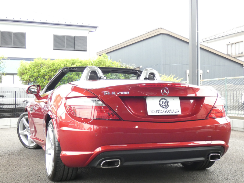 メルセデスベンツ SLKクラス SLK200 ｴｸｽｸﾙｰｼﾌﾞ ﾚｰﾀﾞｰｾｰﾌﾃｨPKG　9速AT 2,000ccEG 黒本革/ﾋｰﾀｰ/ｴｱｽｶｰﾌ ﾏｼﾞｯｸｽｶｲﾙｰﾌ HDDﾅﾋﾞ 地ﾃﾞｼﾞ ﾊﾞｯｸｶﾒﾗ ﾊﾟｰｸﾄﾛﾆｯｸ ﾄﾞﾗﾚｺ ﾀﾞｲﾅﾐｯｸﾊﾝﾄﾞﾘﾝｸﾞPKG AMGｴｱﾛ/18ｲﾝﾁAW　2年保証付