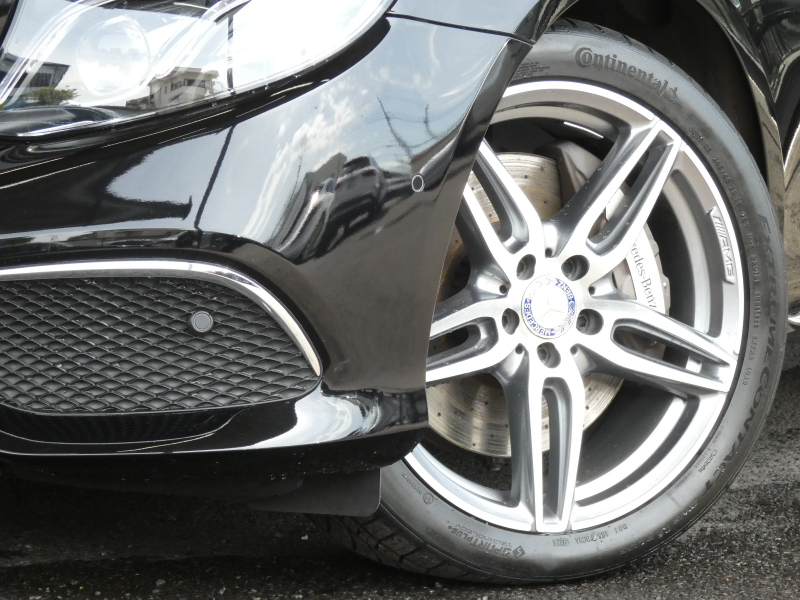 メルセデスベンツ Eクラス E400 4MATIC ｴｸｽｸﾙｰｼﾌﾞ ｴｸｽｸﾙｰｼﾌﾞ&ﾚｰﾀﾞｰｾｰﾌﾃｨPKG　AMG19ｲﾝﾁAW ﾅｯﾊﾟ黒革/前後ﾋｰﾀｰ ﾊﾟﾉﾗﾏｻﾝﾙｰﾌ HDDﾅﾋﾞ 地ﾃﾞｼﾞ AppleCarPlay 360度ｶﾒﾗ Burmester ｴｱﾊﾞﾗﾝｽPKG 自動ﾄﾗﾝｸ/ﾌｯﾄOP LEDﾗｲﾄ/自動HB　2年保証付