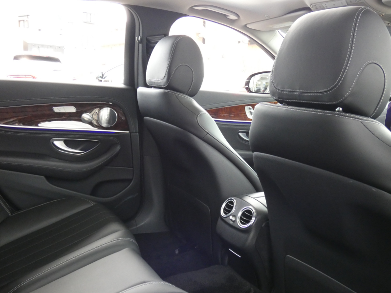 メルセデスベンツ Eクラス E400 4MATIC ｴｸｽｸﾙｰｼﾌﾞ ｴｸｽｸﾙｰｼﾌﾞ&ﾚｰﾀﾞｰｾｰﾌﾃｨPKG　AMG19ｲﾝﾁAW ﾅｯﾊﾟ黒革/前後ﾋｰﾀｰ ﾊﾟﾉﾗﾏｻﾝﾙｰﾌ HDDﾅﾋﾞ 地ﾃﾞｼﾞ AppleCarPlay 360度ｶﾒﾗ Burmester ｴｱﾊﾞﾗﾝｽPKG 自動ﾄﾗﾝｸ/ﾌｯﾄOP LEDﾗｲﾄ/自動HB　2年保証付