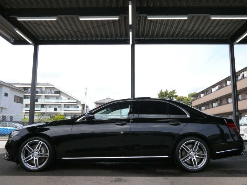 メルセデスベンツ Eクラス E400 4MATIC ｴｸｽｸﾙｰｼﾌﾞ ｴｸｽｸﾙｰｼﾌﾞ&ﾚｰﾀﾞｰｾｰﾌﾃｨPKG　AMG19ｲﾝﾁAW ﾅｯﾊﾟ黒革/前後ﾋｰﾀｰ ﾊﾟﾉﾗﾏｻﾝﾙｰﾌ HDDﾅﾋﾞ 地ﾃﾞｼﾞ AppleCarPlay 360度ｶﾒﾗ Burmester ｴｱﾊﾞﾗﾝｽPKG 自動ﾄﾗﾝｸ/ﾌｯﾄOP LEDﾗｲﾄ/自動HB　2年保証付
