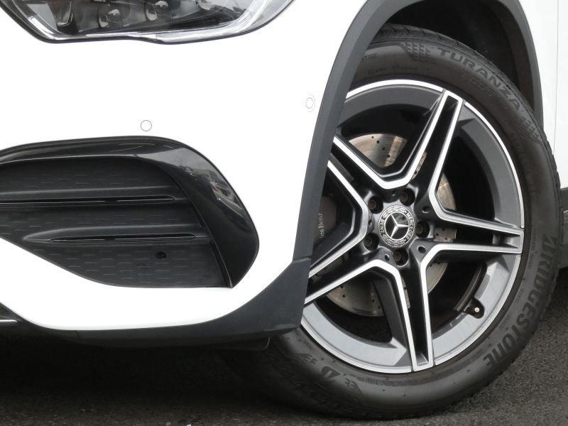 メルセデスベンツ GLA GLA200d 4MATIC AMGﾗｲﾝ AMGﾚｻﾞｰｴｸｽｸﾙｰｼﾌﾞ&ｱﾄﾞﾊﾞﾝｽﾄﾞ&ﾅﾋﾞ&ﾚｰﾀﾞｰｾｰﾌﾃｨPKG　meｺﾈｸﾄ 灰黒革 ﾊﾟﾉﾗﾏSR MBUXﾅﾋﾞTV 360ｶﾒﾗ ｱﾄﾞﾊﾞﾝｽﾄﾞｻｳﾝﾄﾞ ﾍｯﾄﾞｱｯﾌﾟD ﾃﾞｼﾞﾀﾙｲﾝﾅｰﾐﾗｰ 前後ﾄﾞﾗﾚｺ 自動ﾘｱｹﾞｰﾄ LEDﾗｲﾄ/自動HB　2年保証付