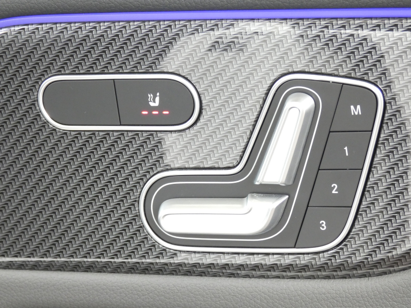 メルセデスベンツ GLA GLA200d 4MATIC AMGﾗｲﾝ AMGﾚｻﾞｰｴｸｽｸﾙｰｼﾌﾞ&ｱﾄﾞﾊﾞﾝｽﾄﾞ&ﾅﾋﾞ&ﾚｰﾀﾞｰｾｰﾌﾃｨPKG　meｺﾈｸﾄ 灰黒革 ﾊﾟﾉﾗﾏSR MBUXﾅﾋﾞTV 360ｶﾒﾗ ｱﾄﾞﾊﾞﾝｽﾄﾞｻｳﾝﾄﾞ ﾍｯﾄﾞｱｯﾌﾟD ﾃﾞｼﾞﾀﾙｲﾝﾅｰﾐﾗｰ 前後ﾄﾞﾗﾚｺ 自動ﾘｱｹﾞｰﾄ LEDﾗｲﾄ/自動HB　2年保証付